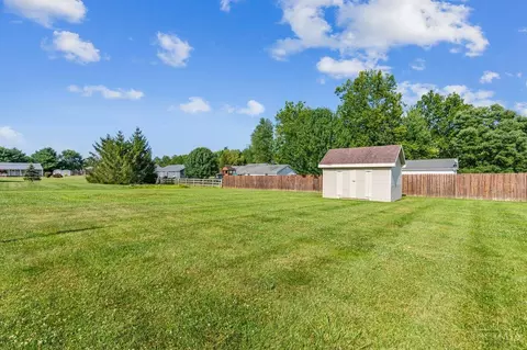 65 Douglas Cir, Georgetown, OH 45121 photo 27