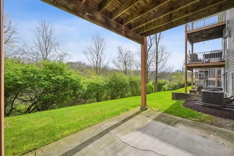 2400 Buddleia Ct, Cincinnati, OH 45239 photo 35