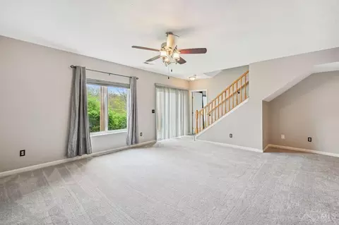 2400 Buddleia Ct, Cincinnati, OH 45239 photo 24