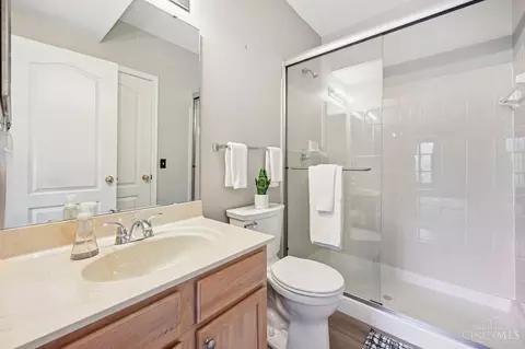 2400 Buddleia Ct, Cincinnati, OH 45239 photo 21