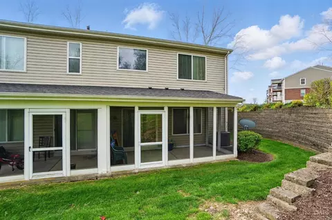 2436 Buddleia Ct, Cincinnati, OH 45239 photo 10