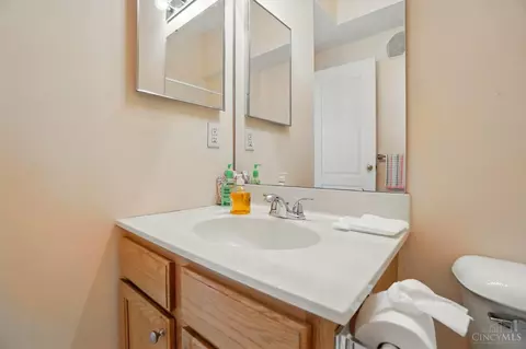 2436 Buddleia Ct, Cincinnati, OH 45239 photo 30
