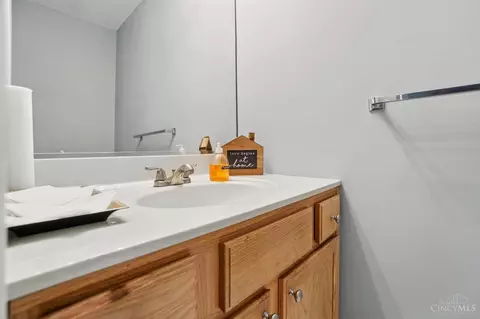 2436 Buddleia Ct, Cincinnati, OH 45239 photo 36