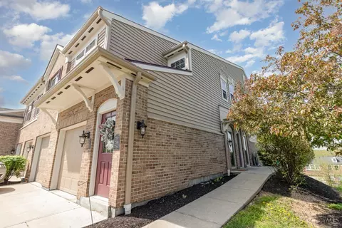 7785 Skyview Cir, Cincinnati, OH 45248