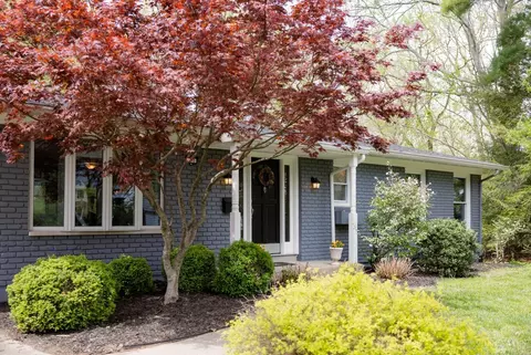 113 Red Bird Ln, Terrace Park, OH 45174