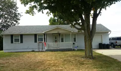 109 Cranewood Dr, Trenton, OH 45067
