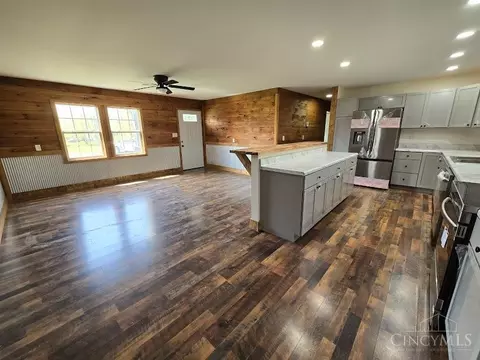 3233 St Rt 41, Perry Twp, OH 45612 photo 5