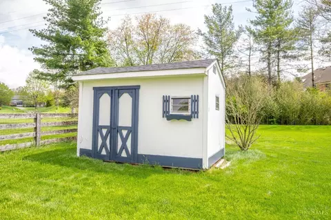 10280 Claxton Trl, Evendale, OH 45241 photo 33