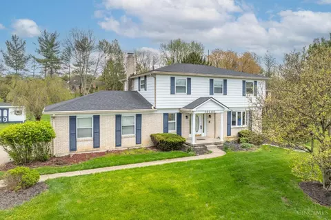 10280 Claxton Trl, Evendale, OH 45241