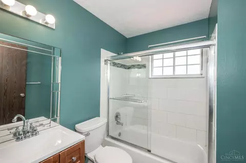 10280 Claxton Trl, Evendale, OH 45241 photo 18