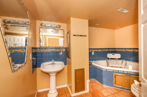 10280 Claxton Trl, Evendale, OH 45241 photo 25
