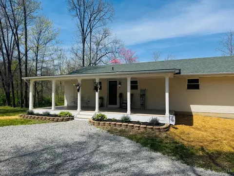 Exterior - 3219 Martin Rd, Pleasant Plain, OH 45162 photo 2 of 15
