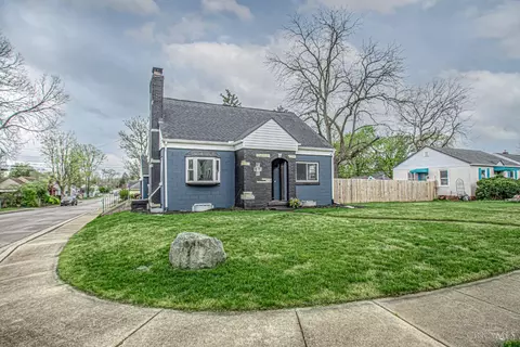 1300 Central Park Ave, Kettering, OH 45409