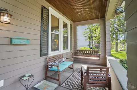 Exterior - 3113 Gloss Ave, Cincinnati, OH 45213 photo 4 of 16