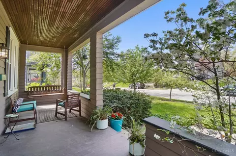 Exterior - 3113 Gloss Ave, Cincinnati, OH 45213 photo 6 of 16