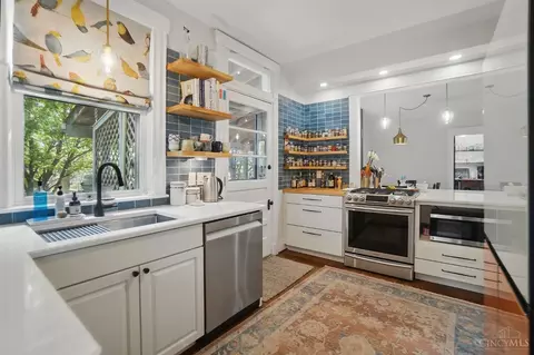 Kitchen - 3113 Gloss Ave, Cincinnati, OH 45213 photo 3 of 6