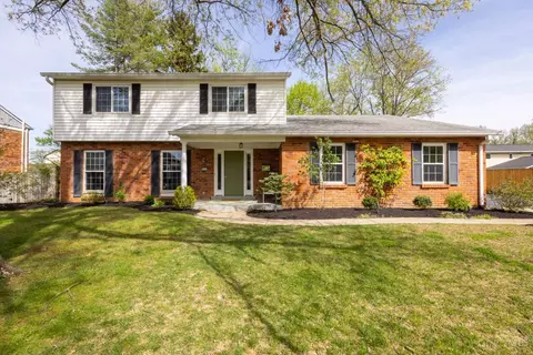 8664 Shagbark Dr, Cincinnati, OH 45242