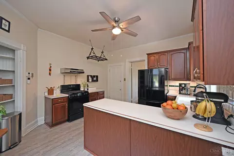 741 Considine Ave, Cincinnati, OH 45205 photo 23