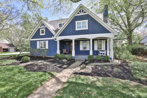 7207 Miami Hills Dr, Madeira, OH 45243