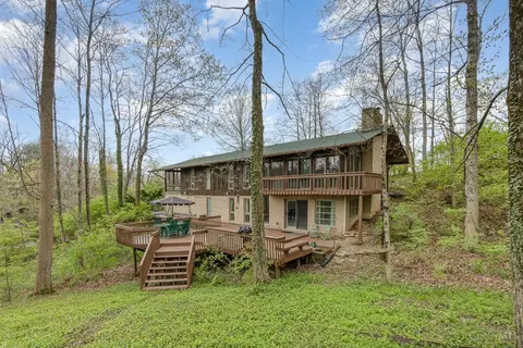 314 Ritchie Ave, Wyoming, OH 45215