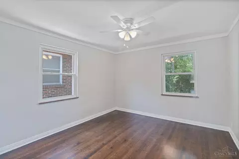 Bedroom - 1948 Dalewood Pl, Cincinnati, OH 45237 photo 1 of 4