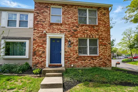 2861 Mossy Brink Ct, Maineville, OH 45039