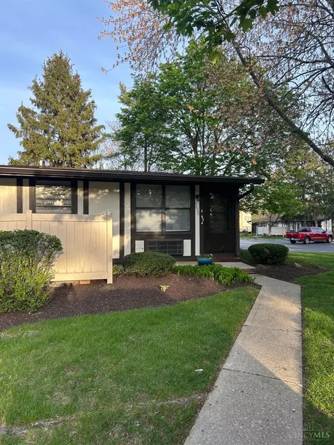 9430 Willowgate Dr, Colerain Twp, OH 45251
