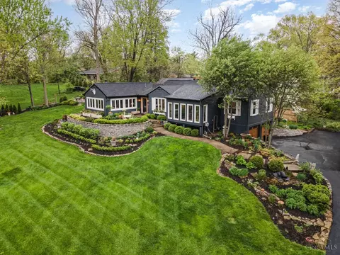 174 Congress Run Rd, Wyoming, OH 45215