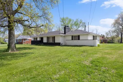 Exterior - 8720 Woodview Dr, Cincinnati, OH 45231 photo 1 of 6