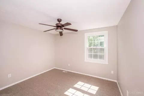 Bedroom - 7788 Deerhurst Pl, Maineville, OH 45039 photo 8 of 11