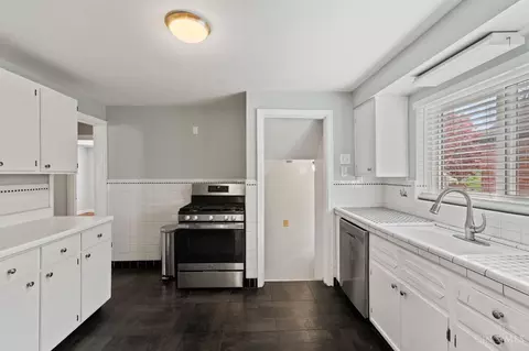 Kitchen - 4108 Simpson Ave, Cincinnati, OH 45227 photo 1 of 2
