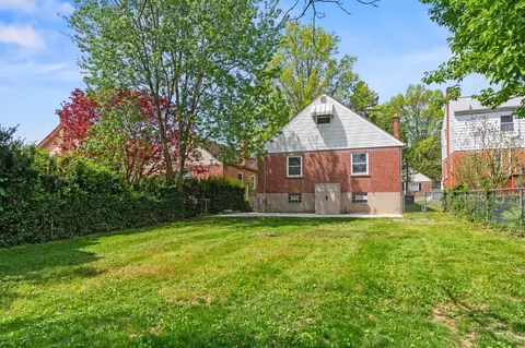 Exterior - 4108 Simpson Ave, Cincinnati, OH 45227 photo 3 of 4
