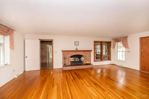 9707 Beech Dr, Cincinnati, OH 45231 photo 9