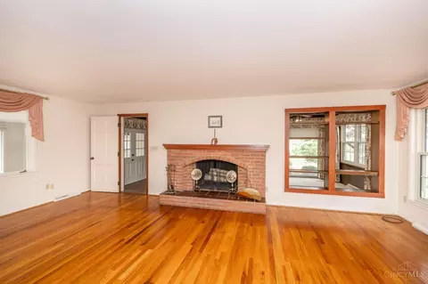 9707 Beech Dr, Cincinnati, OH 45231 photo 7