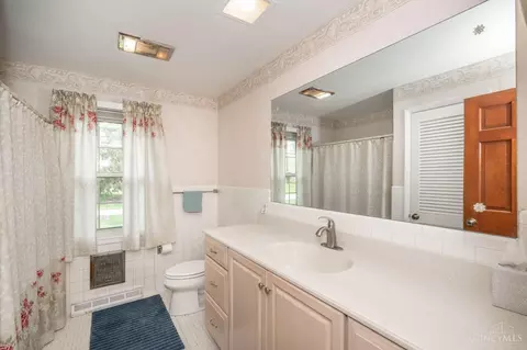 9707 Beech Dr, Cincinnati, OH 45231 photo 27