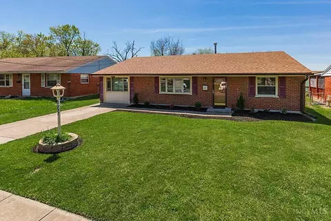 8552 Neptune Dr, Cincinnati, OH 45231