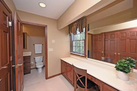 Bath - 4800 Cox Smith Rd, Mason, OH 45040 photo 7 of 8