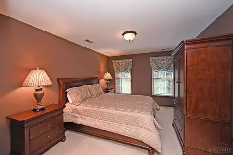Bedroom - 4800 Cox Smith Rd, Mason, OH 45040 photo 1 of 4