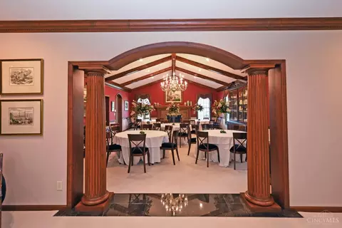 Dining - 4800 Cox Smith Rd, Mason, OH 45040 photo 1 of 4