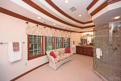 Bath - 4800 Cox Smith Rd, Mason, OH 45040 photo 1 of 8