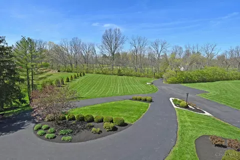 Exterior - 4800 Cox Smith Rd, Mason, OH 45040 photo 3 of 14