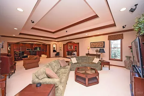 Living - 4800 Cox Smith Rd, Mason, OH 45040 photo 2 of 3