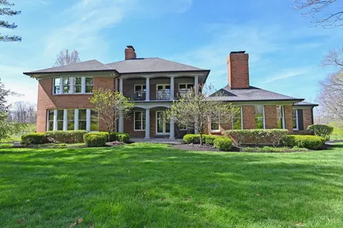 Exterior - 4800 Cox Smith Rd, Mason, OH 45040 photo 6 of 14