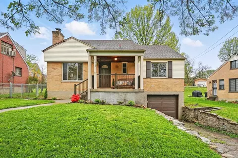 3515 Edgeview Dr, Cincinnati, OH 45213