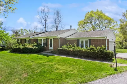 10832 St Rt 73, New Vienna, OH 45159