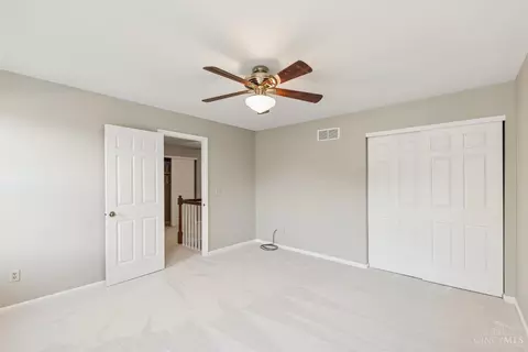 2250 Donnington Ln, Cincinnati, OH 45244 photo 39