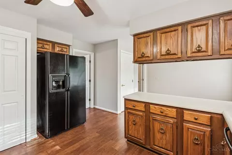 2250 Donnington Ln, Cincinnati, OH 45244 photo 27