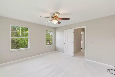 2250 Donnington Ln, Cincinnati, OH 45244 photo 38