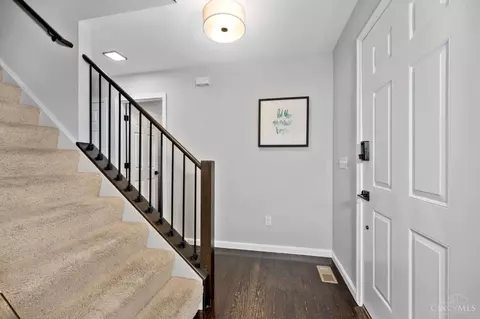 6474 Copperleaf Ln, Cincinnati, OH 45230 photo 3