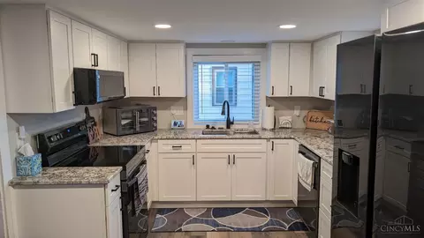 8105 St Rt 48, Maineville, OH 45039